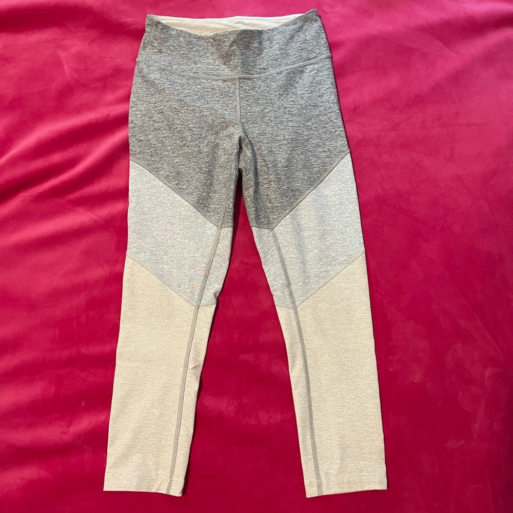 Outdoor voices leggings
